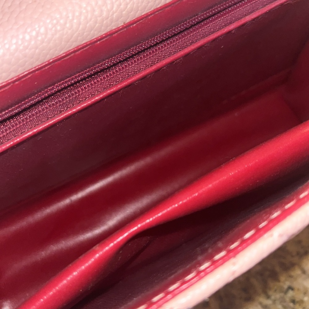 ✨Pink Purse✨ - Picture 3 of 4